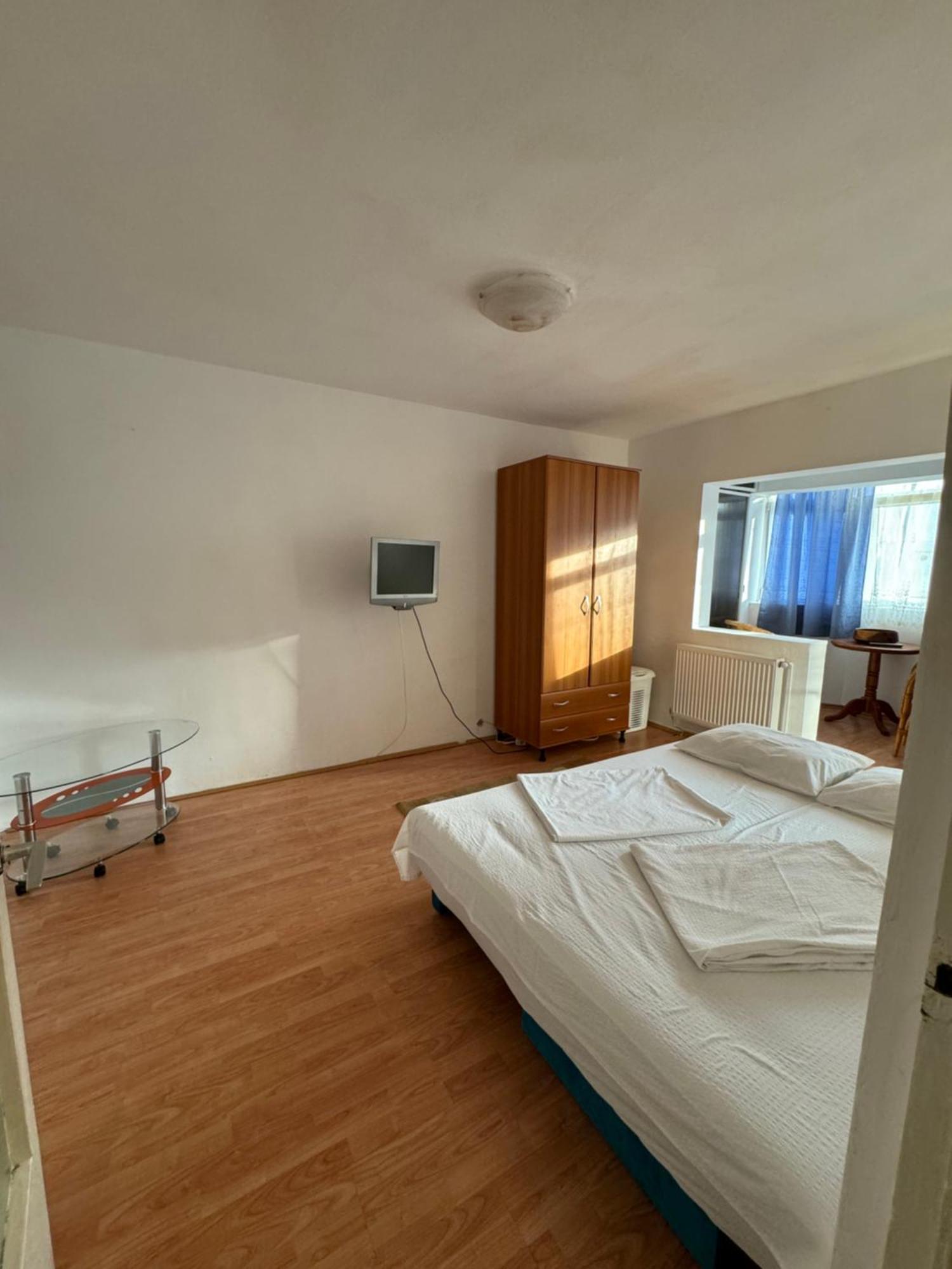 Kid Apartments Cluj-Napoca Buitenkant foto